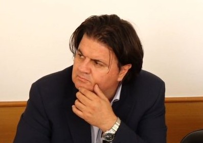 Како државата уценува, рекетира, притвора, затвора, ослободува – за КЕШ!?